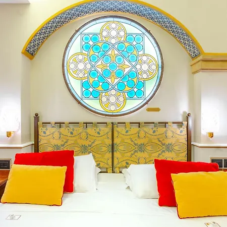 Art Commercianti Hotel